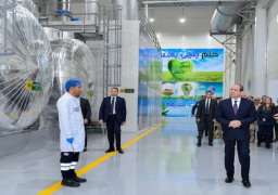 بالصور.. الرئيس السيسي يقوم بجولة تفقدية للمرحلة الثانية من مدينة الصناعات الغذائية “سايلو فودز”