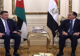 بالصور.. رئيس الوزراء يلتقي رئيس مجلس النواب الأردني لبحث الملفات المشتركة
