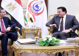 بالصور.. وزير الصحة يستقبل سفير دولة الهند لدى مصر لبحث التعاون بالقطاع الصحي