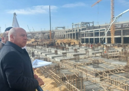 بالصور.. وزير النقل يتابع معدلات تنفيذ المرحلة الثالثة من مشروع القطار الكهربائي الخفيف LRT