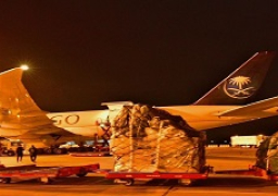 السعودية تسير الطائرة الإغاثية الثالثة لمساعدة ضحايا الزلزال في سوريا وتركيا