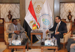 رئيس هيئة الرعاية الصحية : نبحث مع السفير الكاميروني التعاون في اجتذاب السياحة العلاجية القادمة من الكاميرون لمصر