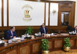 رئيس الوزراء يتابع خطوات إعداد برنامج رد الأعباء التصديرية للعام المالي المقبل
