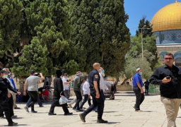 عشرات المستوطنين يقتحمون المسجد الأقصى