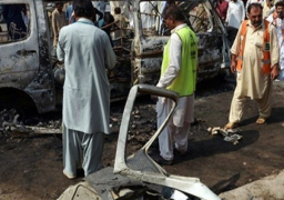 مقتل وإصابة 10 من الشرطة الباكستانية في انفجار شمال غرب البلاد