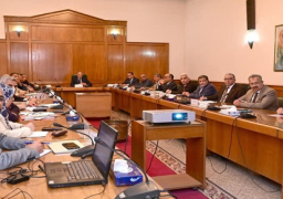 وزير الري يتابع الموقف المائى والإستعدادات الحالية لفترة “أقصى الاحتياجات”