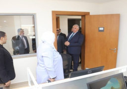 وزير الزراعة يتفقد سير العمل بمقر الوزارة بالعاصمة الإدارية الجديدة