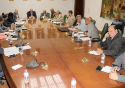 وزير الزراعة يلتقي بأعضاء وحدة متابعة وتنفيذ مشروع التجمعات التنموية الزراعية بسيناء خلال اولى اجتماعاتها