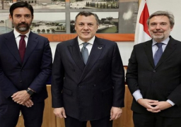 وزير السياحة والآثار يبحث مع السفير الإيطالي بالقاهرة دفع حركة السياحة الوافدة إلى مصر