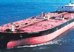 الأمم المتحدة: السفينة البديلة لخزان صافر بطريقها إلى اليمن