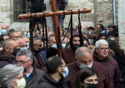 الأردن يحذر إسرائيل من فرض قيود تحدُ من وصول المسيحيين إلى كنيسة القيامة بالقدس