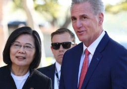 الصين تتوعد برد “حازم” على اللقاءات الأمريكية مع رئيسة تايوان