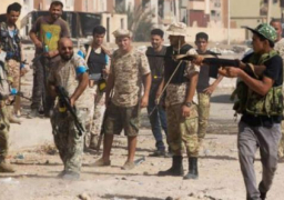 المئات يحتجون على العصابات المسلحة في مدينة الزاوية الليبية