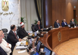 بالصور.. خلال اجتماع الحكومة اليوم.. مدبولي: مؤسسات الدولة تحركت منذ اليوم الأول للأزمة بالسودان لتسهيل عودة المصريين