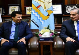 بالصور.. وزير الشباب يتفقد الأعمال الإنشائية بمركز التنمية الشبابية بكفر الشيخ