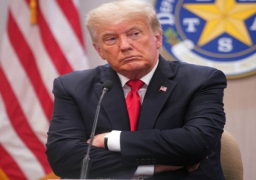 ترامب يدعو الكونجرس إلى خفض التمويل الموجه لوزارة العدل ومكتب التحقيقات الاتحادي