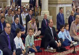 الرئيس السيسي يؤدي صلاة عيد الفطر المبارك بمسجد المشير طنطاوي