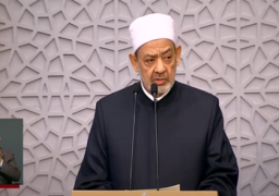 خلال احتفالية ليلة القدر.. شيخ الأزهر يدعو إلى حقن دماء المسلمين ووقف الاقتتال بينهم