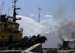 روسيا تستهدف ميناء أوديسا الاستراتيجي بطائرات مسيرة.. وكييف تعلن إسقاط 14 منها