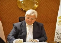وزير التعليم العالي يوجه برفع درجة الاستعداد بالمستشفيات الجامعية خلال عيد الفطر المبارك