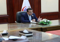 وزير الصحة يوجه بدراسة توحيد البرامج التدريبية للعاملين ببنوك الدم وفقًا لأحدث الأساليب العالمية