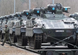 فرنسا تعلن تزويد أوكرانيا بعشرات المركبات المدرعة والدبابات الخفيفة