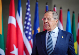 لافروف يحذر الغرب من مخطط تزويد أوكرانيا بمقاتلات F-16