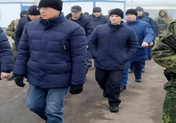 أوكرانيا: تمكنا من ضمان إطلاق سراح 106 جنود في عملية لتبادل الأسرى مع روسيا