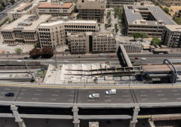 بالصور ..اتمام المرحلة الأولى والأساسية من تركيب مسار خط المترو المار أعلى محطة مترو جامعة القاهرة بطريقة الدفع