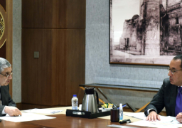 بالصور.. خلال لقائه وزير الكهرباء.. مدبولي: نهتم بالنهوض المستمر بخدمات هذا القطاع لكونه يمس حياة المواطنين