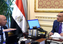 بالصور.. رئيس الوزراء يتابع الموقف التنفيذي لعدد من مشروعات وزارة النقل