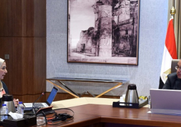 بالصور.. رئيس الوزراء يلتقي وزيرة التضامن الاجتماعي لمتابعة عدد من ملفات عمل الوزارة