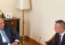 بالصور..وزير الخارجية يجري مباحثات مع وزير خارجية المجر ببودابست