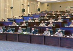 بالفيديو.. الرئيس السيسي يجتمع مع كبار قادة القوات المسلحة بمقر القيادة الاستراتيجية