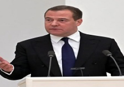 مدفيديف: الغرب يجر العالم لحرب عالمية ثالثة لا رابح فيها