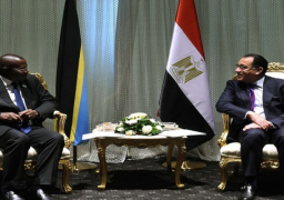 مدبولي يلتقي نائب رئيسة تنزانيا على هامش اجتماعات مجموعة البنك الإفريقي للتنمية