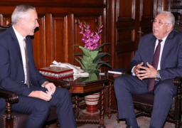 وزير الزراعة يبحث مع المدير التنفيذي للغرفة التجارية الألمانية بالقاهرة سبل التعاون المشترك