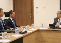 وزير الكهرباء يبحث مع نائب الرئيس التنفيذى لشركة CTGI الصينية سبل دعم وتعزيز التعاون المشترك