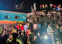 ارتفاع عدد قتلى تصادم 3 قطارات في الهند إلى 288 شخصا