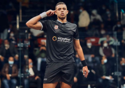 للمرة الثالثة على التوالي .. مصطفى عسل يتوج ببطولة العظماء للاسكواش