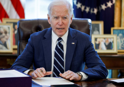 بايدن يقر حزمة تمويل بـ1.2 تريليون دولار لتجنب إغلاق الحكومة