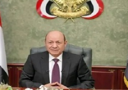 الحكومة اليمنية تطالب بالضغط على الحوثيين لرفع القيود على تدفق السلع