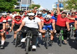 وزير الشباب والرياضة يقود ماراثون للدراجات الهوائية ويشارك في اليوم الرياضي بالشروق