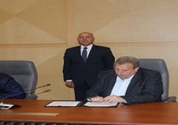 توقيع بروتوكول تعاون بين السكك الحديدية و «كولواي مصر» للتصنيع المحلي للمكونات الداخلية للوحدات المتحركة