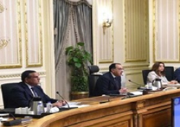 رئيس الوزراء يترأس اجتماع مجلس المحافظين