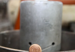 أوروبا تبقي على عقوبات الصواريخ الباليستية على إيران