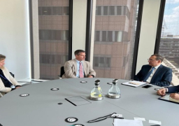 الملا يبحث مع كابريكورن إنرجي خطط عملها في مجال البحث والاستكشاف ويبحث مع هاي روك دعم التعاون فى إنتاج الهيدروجين