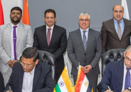 بالصور .. المنطقة الاقتصادية لقناة السويس : 30 مليون دولار استثمارات هندية جديدة بالسخنة