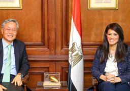 بالصور..المشاط: توقيع اتفاق تمويل مع كوريا الجنوبية لتوريد 320 “عربة مترو” بقيمة 460 مليون دولار