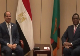 رئيس زامبيا يستقبل الرئيس السيسي عقب وصوله للمشاركة في قمة كوميسا